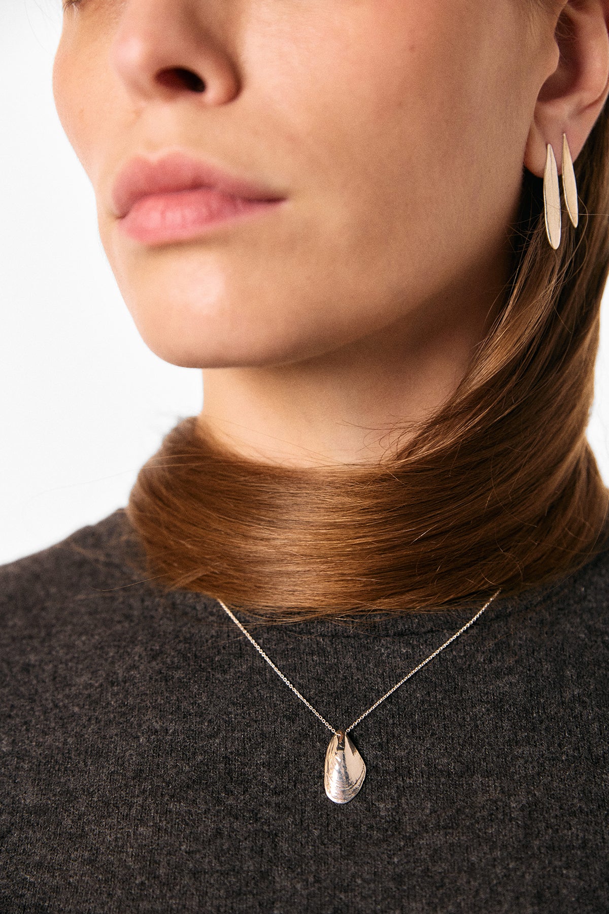 Mussel necklace