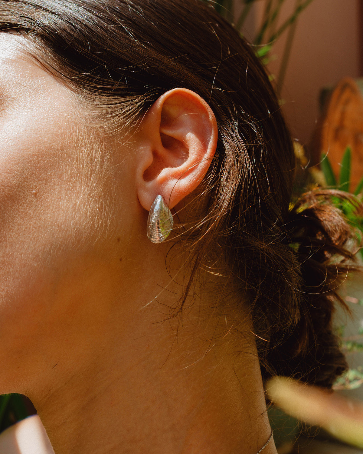 Mussel earrings medium