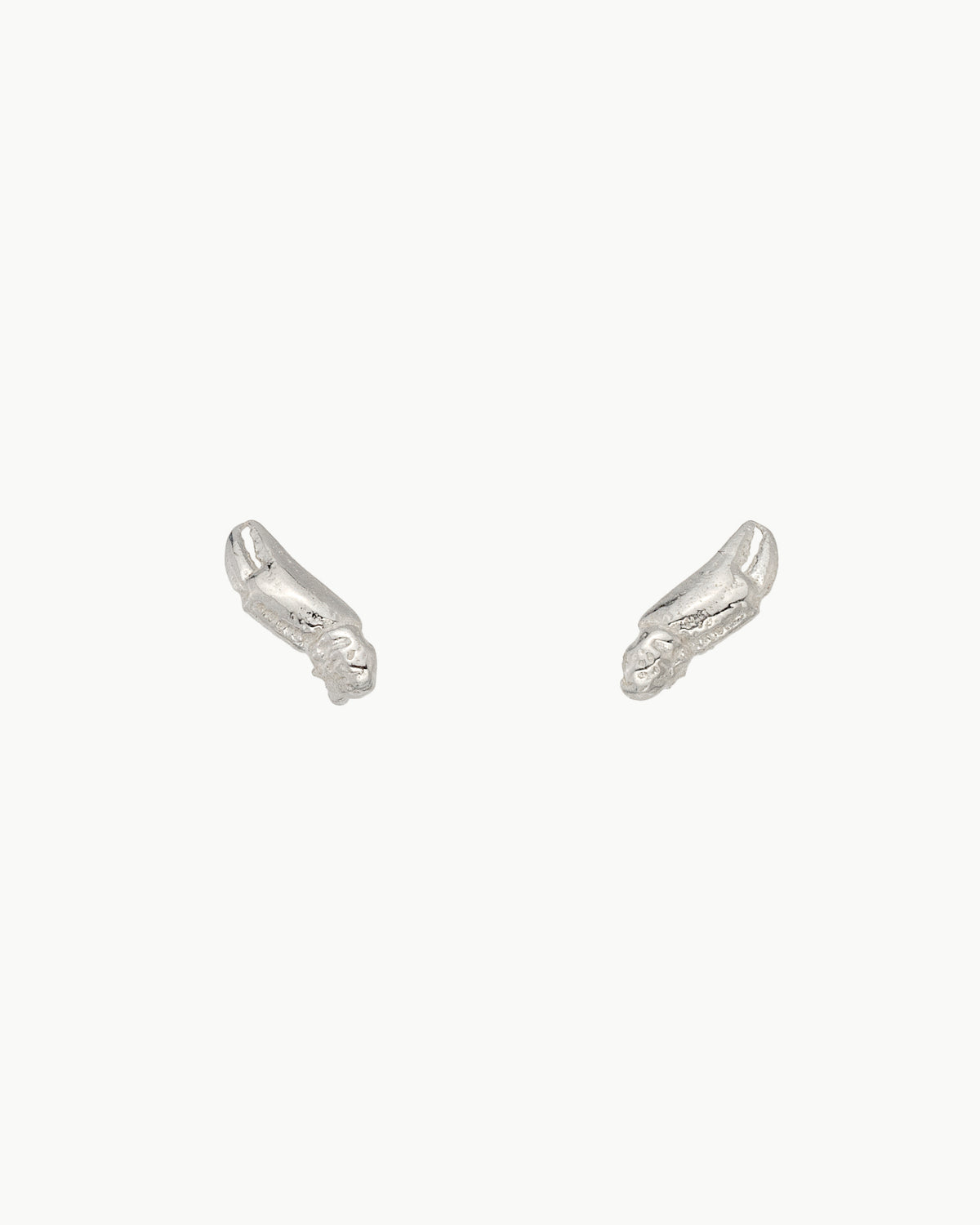 Crab Claw stud earrings small
